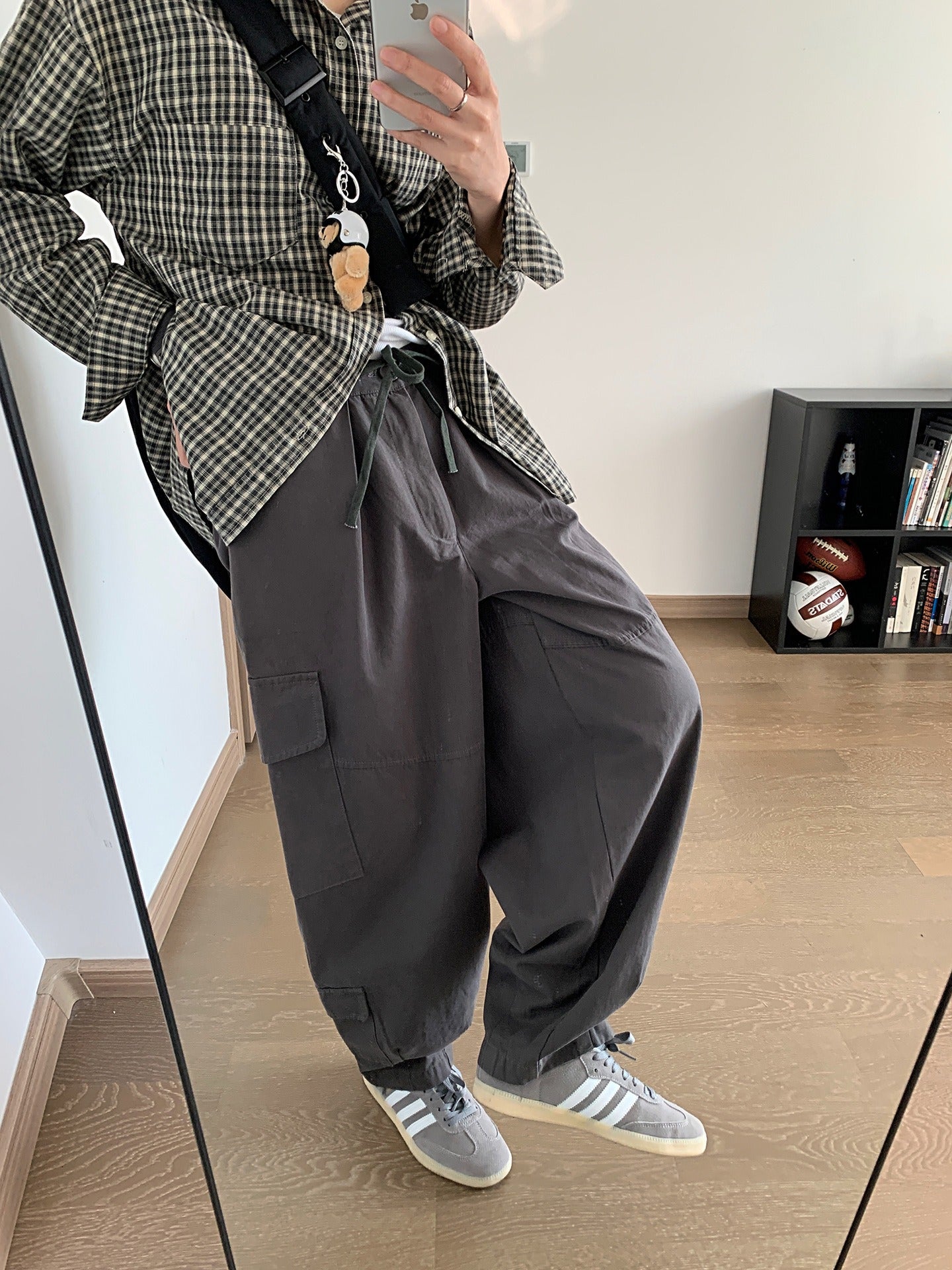 Dark gray Japanese loose wide leg workwear pants for men retro ankle tied casual pants with large pockets - Moze