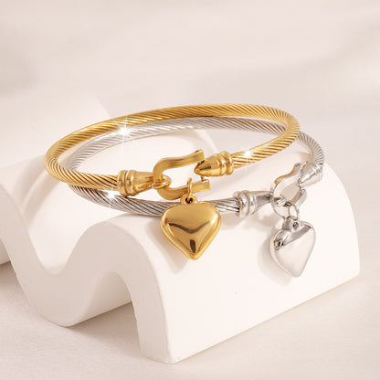 Titan Steel Bracelet Elegant Horsehoof Hook Heart Charm Bangle Non-Tarnish Electroplated Stainless Steel Jewelry - Moze