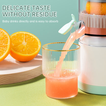 Portable USB - rechargeable slow juicer for oranges, lemons & other fruits. A handy electric blender for home kitchens. - Moze